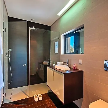 Luxurious In With Private Pool